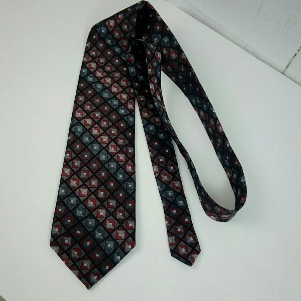 Croft & Barrow Silk Red Black Plaid Tie